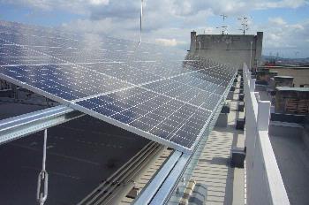 松原東小学校太陽光発電整備工事の写真