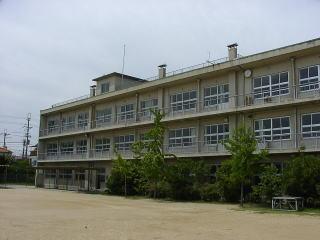 松原第二中学校耐震補強工事の写真