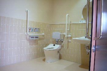 恵我南小学校トイレ改造工事の写真