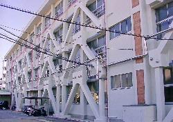 松原中学校耐震補強工事の写真